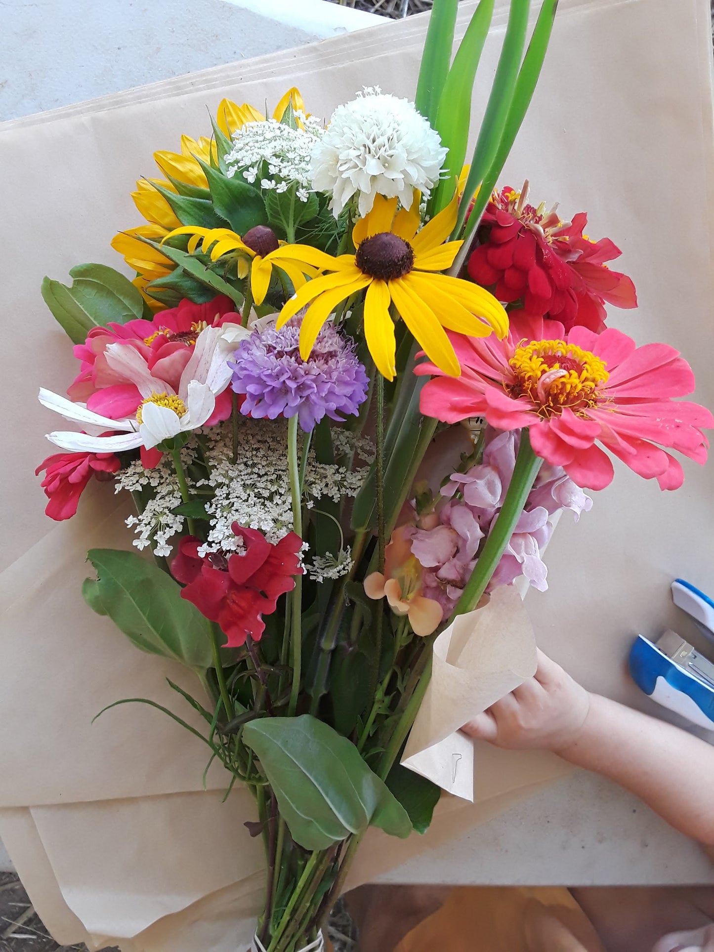 extra-big bouquets